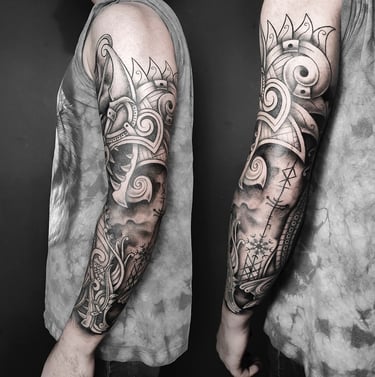 Tatouage viking bras complet.
