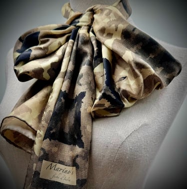 Marino's - accessoires de mode - grand foulard - soie twill - roulotté main - France - Gots - art