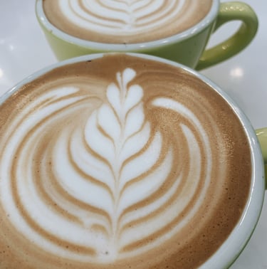 Latte hot or iced, auburn 