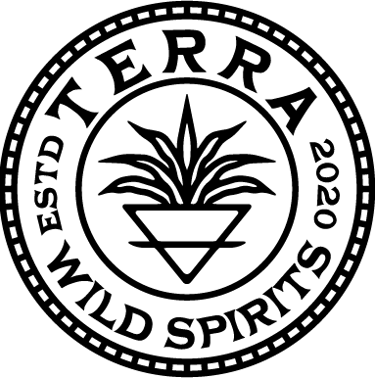 Logo Terra Wild Spirits, distillati e prodottiper la mixology