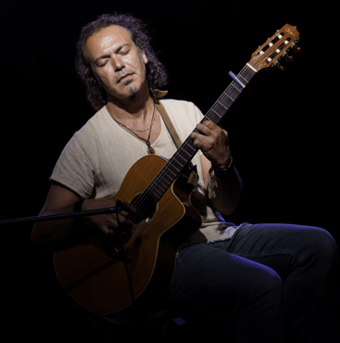 Luca Galeano | Live