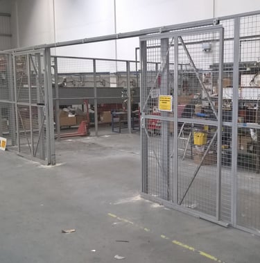 Mesh Partitioning for Safety in Warehouse
