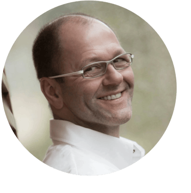 Porträt von Wolfgang Becker – Zufriedener Kunde von 73FILM mit 5-Sterne-Bewertung.