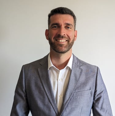Portrait de Laurent BALLY, fondateur de Voice2success