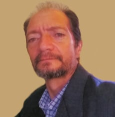 Arturo A. Martearena. Escritor.