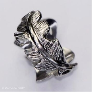 bague plume d'écrivain