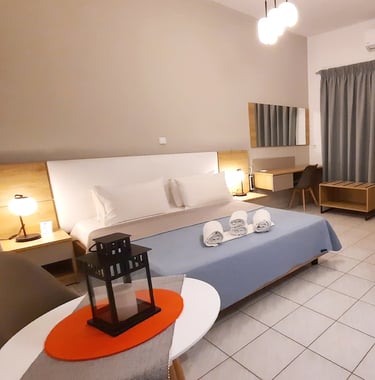 stelios studios bed room in sougia