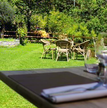 restaurant avec jardin, espace vert, cadre bucolique, top restaurant 