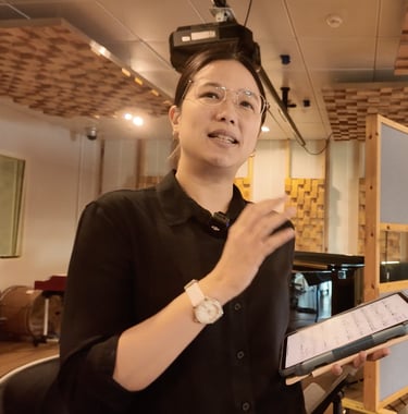 Flute artist explains technical details about the pieces of the project