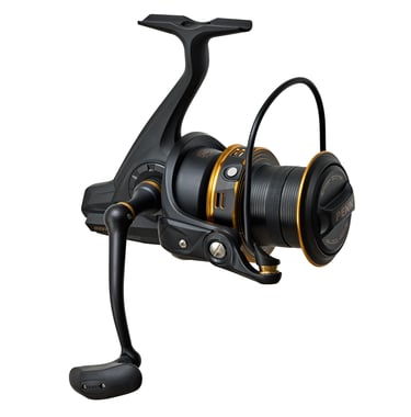 Product photography - a spinning reel