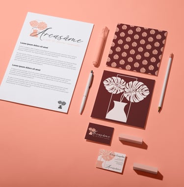 mockup de papelaria institucional da marca arcasame