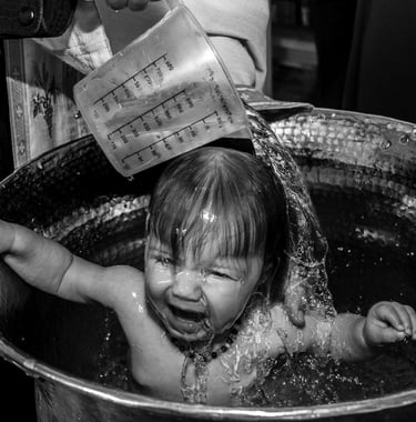 кръщене на дете заснето от Фотограф Светлана Велинова в град Перник