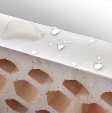 Ejemplo de como actúa la nanotecnológica de Aquashield Active de Tecnan. 