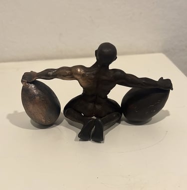 restauración de escultura de bronce antigua