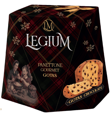 O Panettone Gourmet Legium é recheado com gotas de chocolate, que derretem na massa macia e leve.