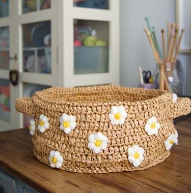 Customizar prendas con flores puff crochet