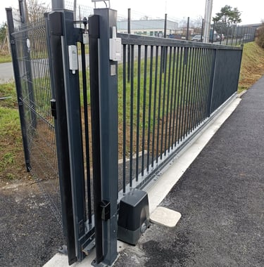 Portail en Indre-et-Loire