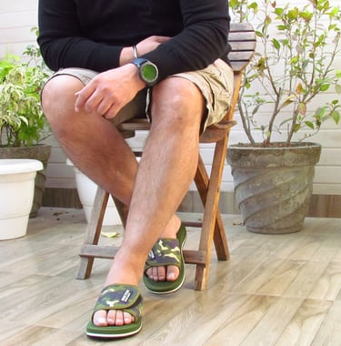 men's camo sliders