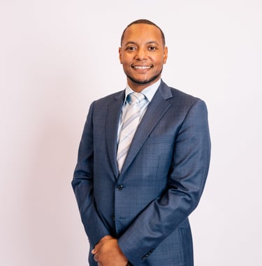 professional picture of middle aged male in suit