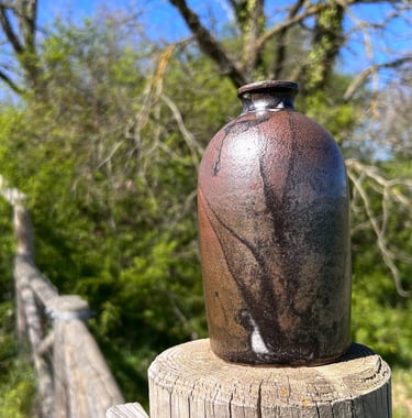 Vase marron