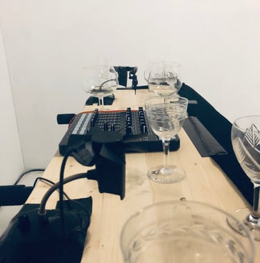 Music for Eight Glasses and Two Fans