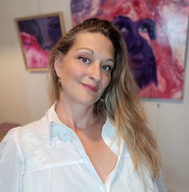 photo de l'artiste peintre Yziya