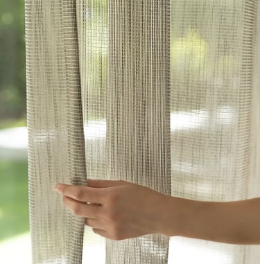 Perdirbto turinio audinys Mira iš Vescom