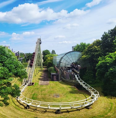 big loop vekoma roller coaster heide park