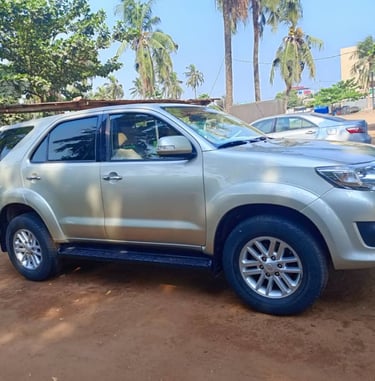 Dahomey African Tours 4X4 Vehicle