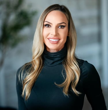 Sarah Cunningham Senior Graphic Designer