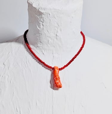 collana-piccola-naty-con-corallo-naturale-collana-fashion-lover-Corallo-rosso