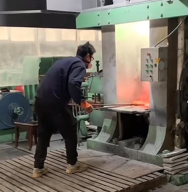 Advanced machining equipment ensures high precision and stable product quality.