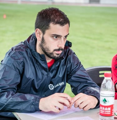 Abel Lorenzo Agras realizando scuting para el campeonato nacional de China