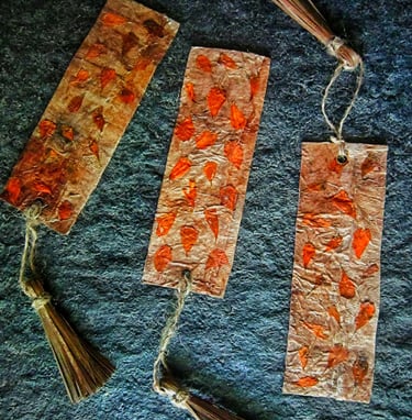 Natural tea paper marigold flower bookmark for your unique book accessories 
