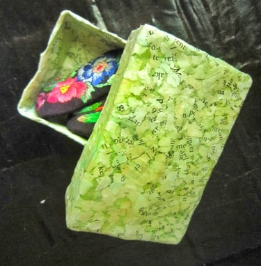 Recycled paper mini trinket box