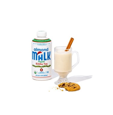 a glass of milk with a cinnamon cinnamon cinnamon milkshack