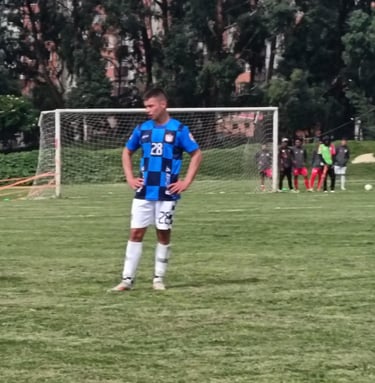 FUTBOL SIMON HERRERA DEFENSA CENTRAL. CONTENCION. LATERALV