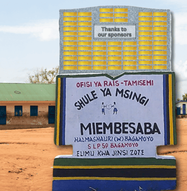steintafel der schule miembesaba in matimbwa