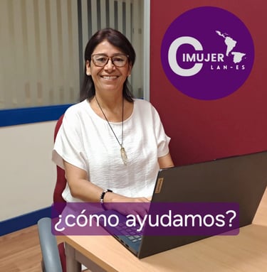 foto de fabiola garcerá en la oficina de CIMUJER
