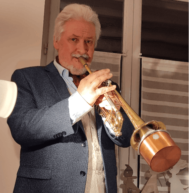 julien membre fondateur