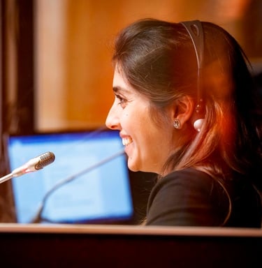 Simultaneous interpreting at a multilingual international conference