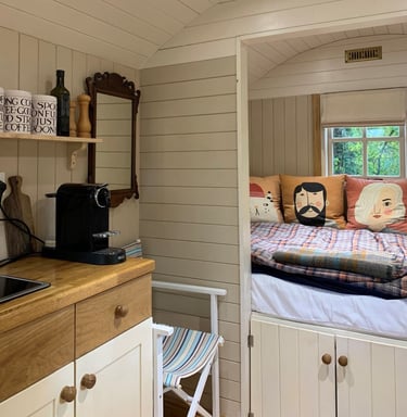 Cosy small double bed.