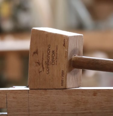 Marteau des Compagnons du Devoir, Alexis Maheut - Artisan Menuisier à Livry-Louvercy