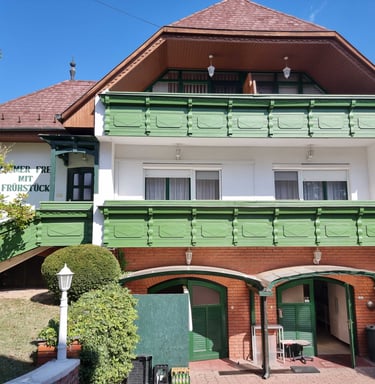 luxuriöse Pension mit integriertem Restaurant direkt am Balaton!