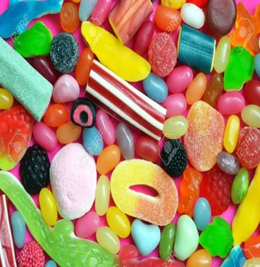 Diferentes bolsas de dulces surtidos, ideales para fiestas o piñatas