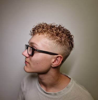 miesten permanentti parturi kampaamo raisio