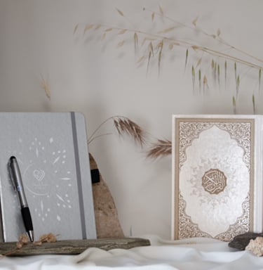 Carnet argenté annour avec stylo lumineux et coran blanc
