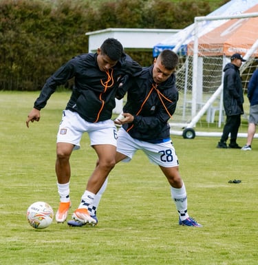 FUTBOL SIMON HERRERA DEFENSA CENTRAL. CONTENCION. LATERAL