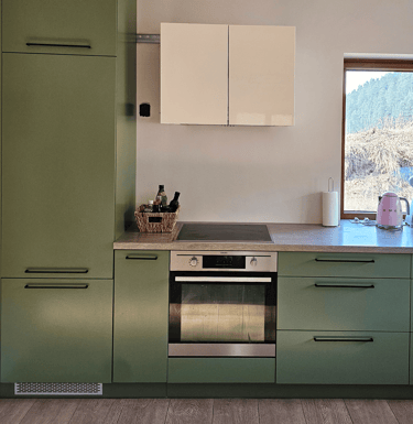 Baldų atnaujinimas ir dažymas Vilniuje