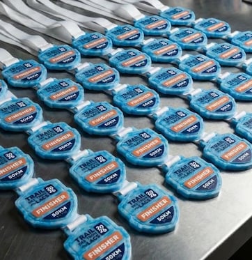 Médailles trail éco-responsable en production